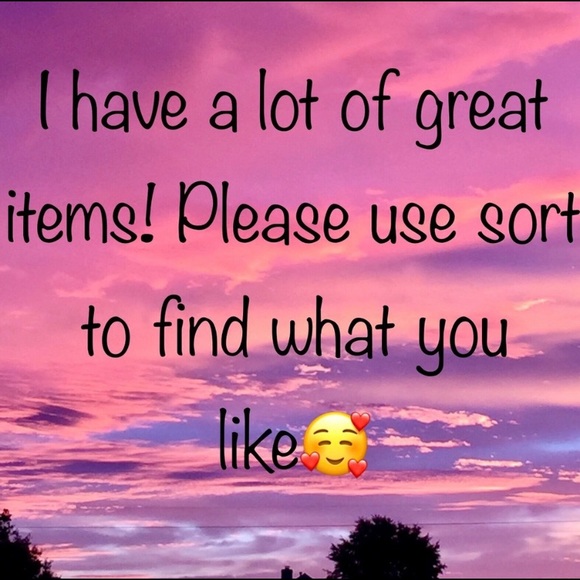 I’m selling lots of awesome items 💋 - Picture 3 of 7